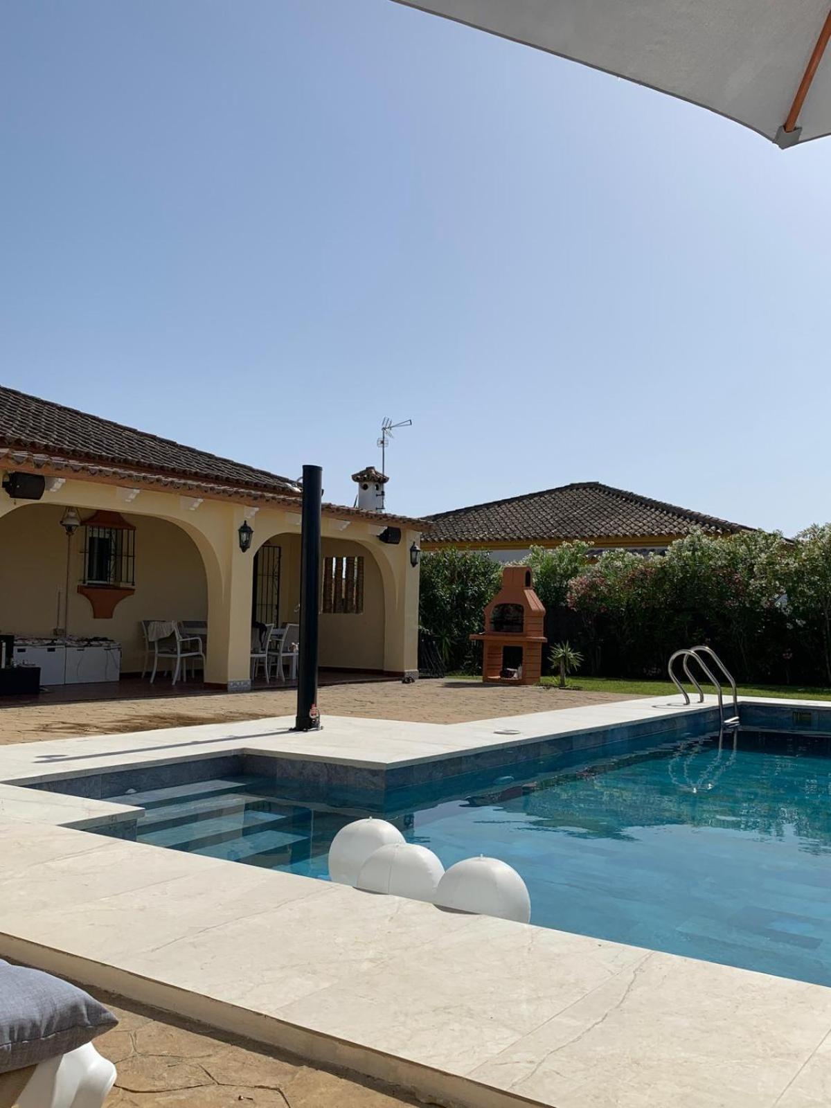 Traumhaus Fuer 6 Personen Mit Spektakulaerem Privaten Pool Und Schoenem Ausblick In Die Natur Hozanejos Exterior foto
