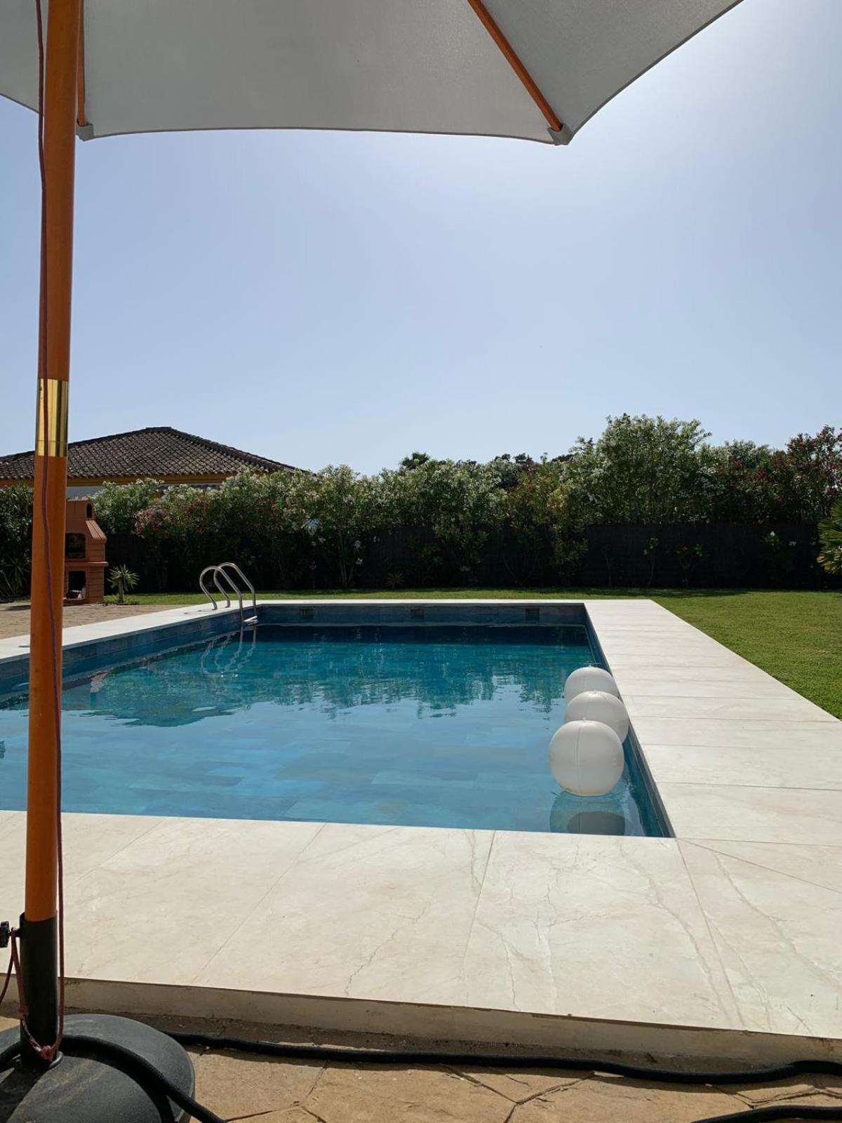 Traumhaus Fuer 6 Personen Mit Spektakulaerem Privaten Pool Und Schoenem Ausblick In Die Natur Hozanejos Exterior foto